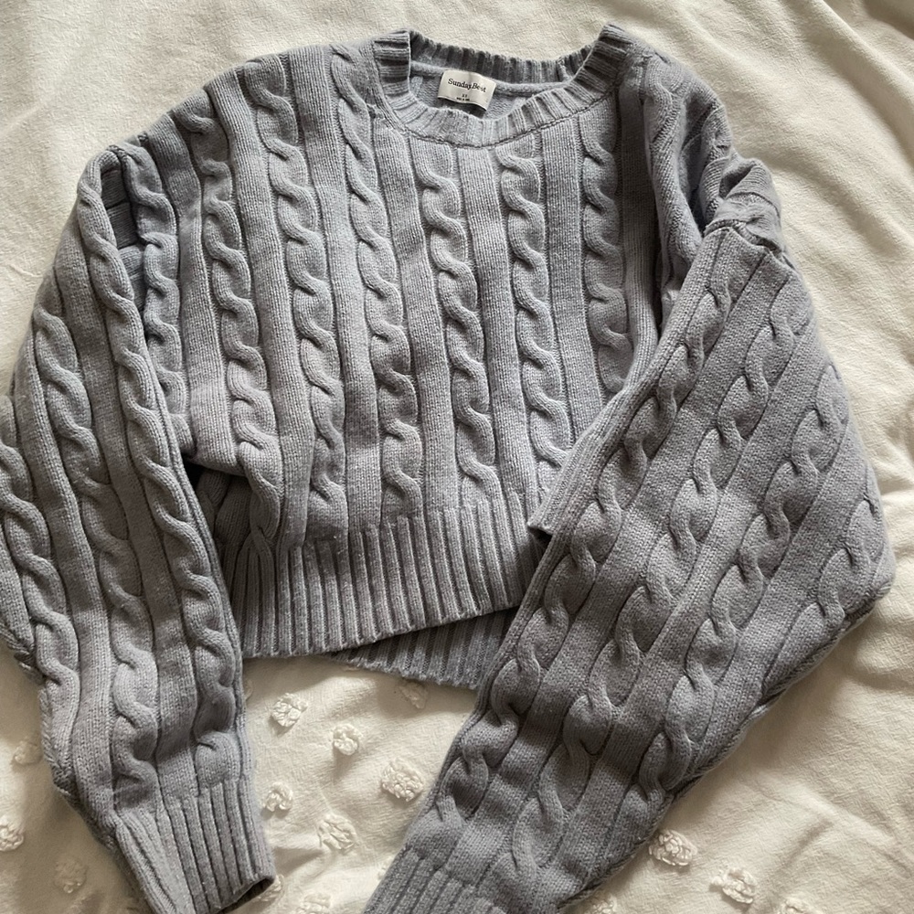Aritzia light blue/grey cropped sweater